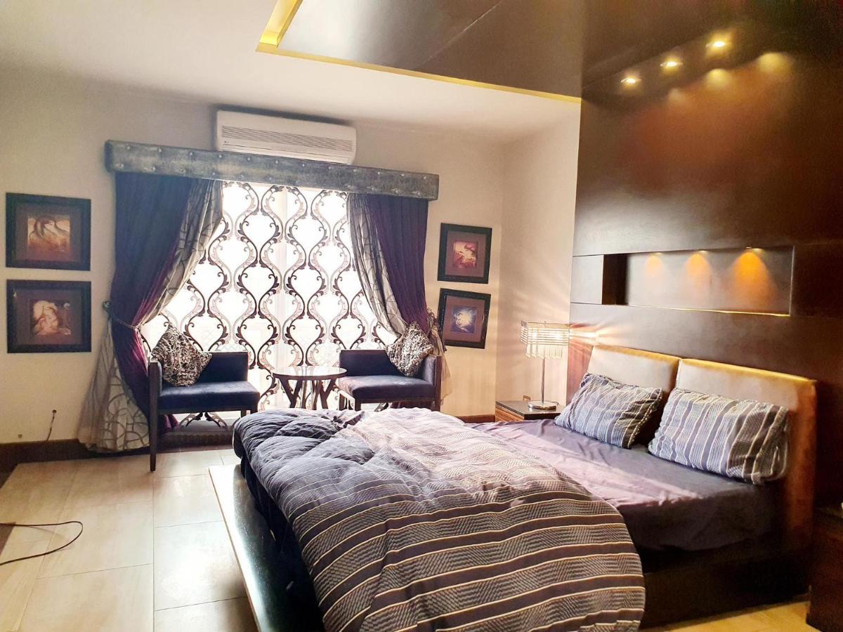 Luxurious Boutique One Bed Apartment In Bahria Town Rawalpindi Exterior photo